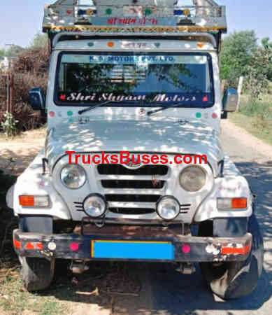 Mahindra Bolero Maxi Truck Images